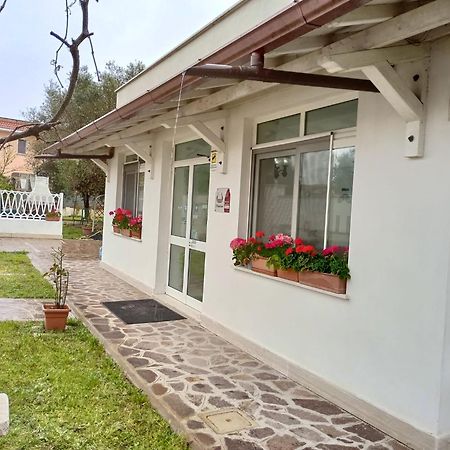Bed and Breakfast Il Focolare Focene Esterno foto